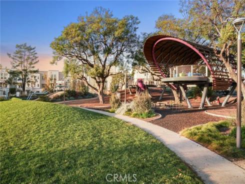 157 Crossover , Irvine, CA