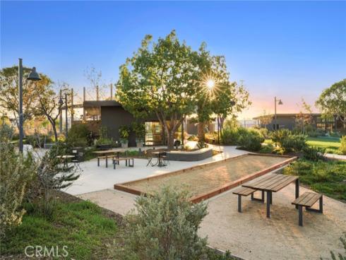 157 Crossover , Irvine, CA