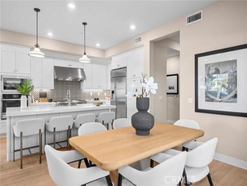157 Crossover , Irvine, CA