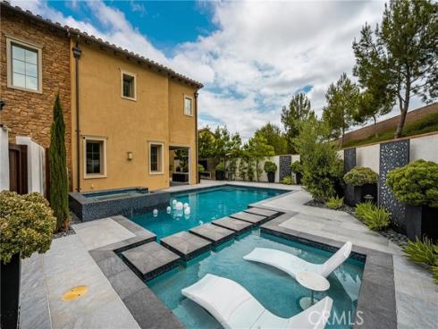 58 Riverboat , Irvine, CA