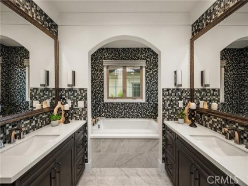 58 Riverboat , Irvine, CA