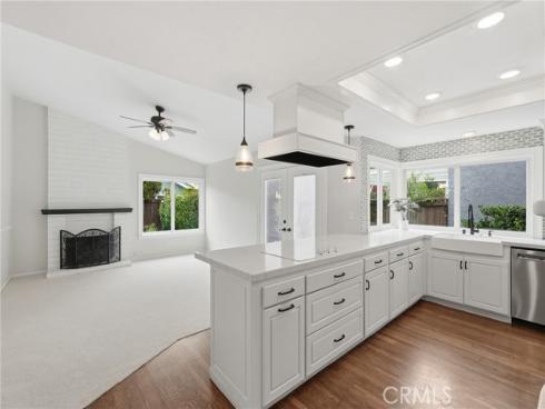 38 Golden Star , Irvine, CA