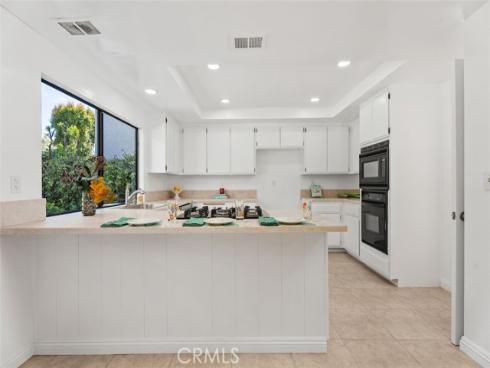 16 Alegria , Irvine, CA