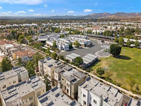 144 Paramount , Irvine, CA