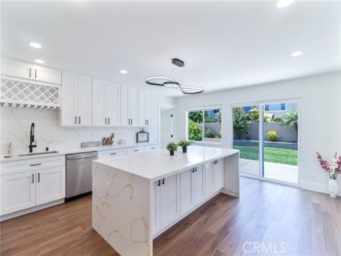 4122 Loma , Irvine, CA