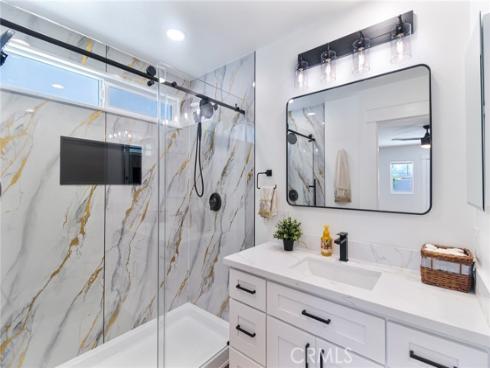 4122 Loma , Irvine, CA
