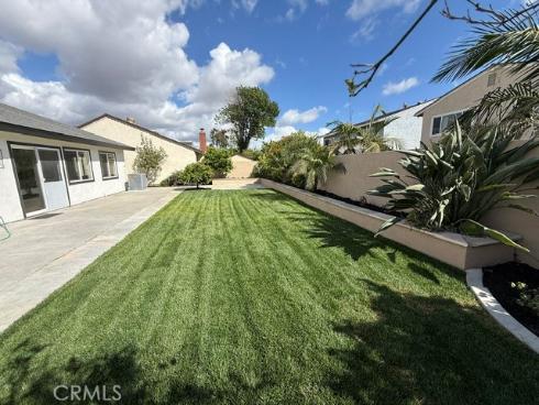 4122 Loma , Irvine, CA