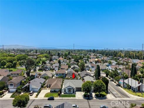 4122 Loma , Irvine, CA