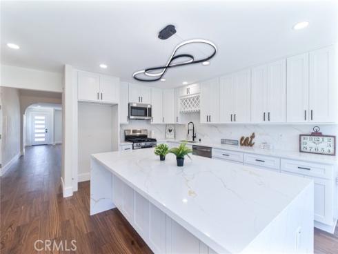 4122 Loma , Irvine, CA