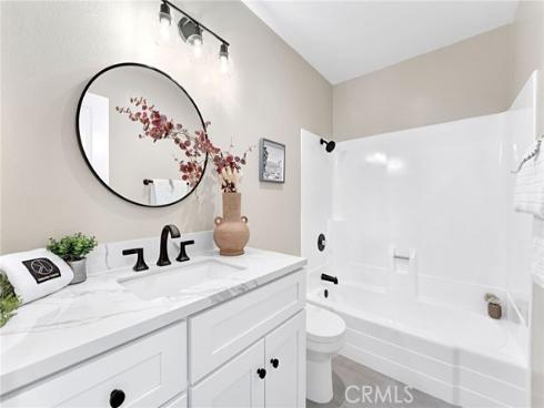 15 Snowapple , Irvine, CA