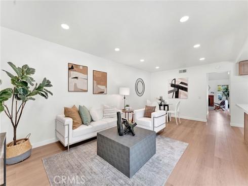 15 Snowapple , Irvine, CA