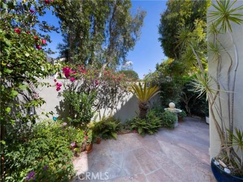 8 Longbourn Aisle , Irvine, CA