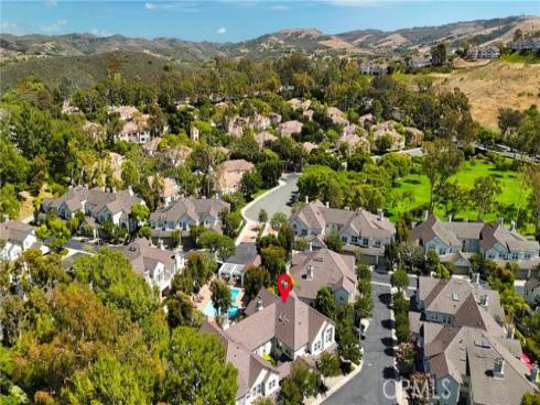 8 Longbourn Aisle , Irvine, CA