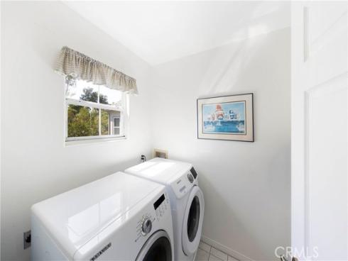8 Longbourn Aisle , Irvine, CA