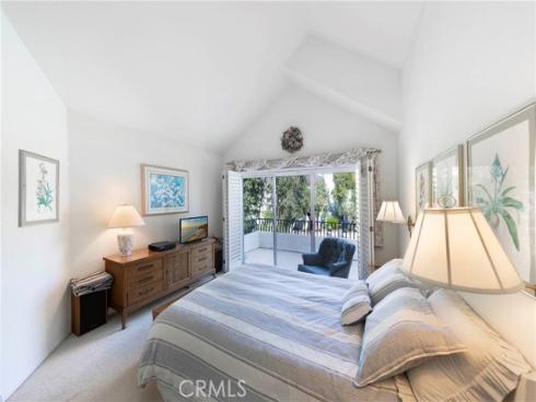 8 Longbourn Aisle , Irvine, CA