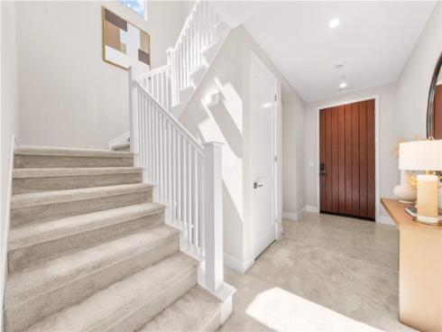 147  Fairgreen  , Irvine, CA