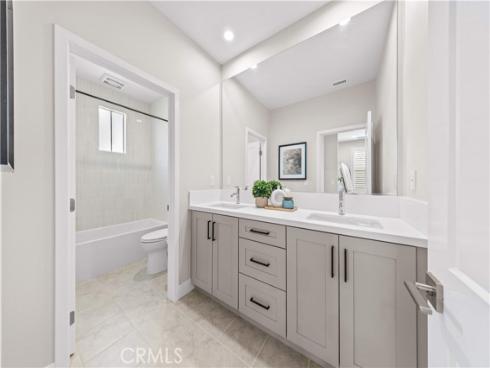 147  Fairgreen  , Irvine, CA