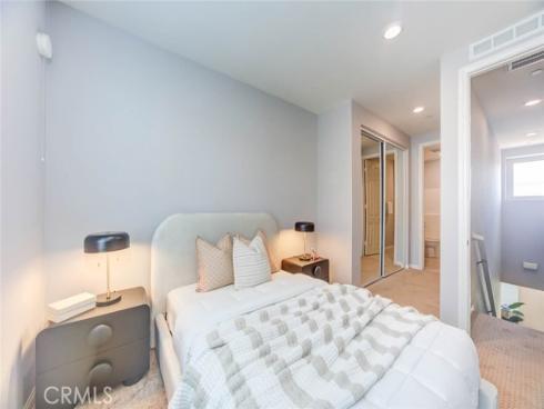 115 Neptune , Irvine, CA