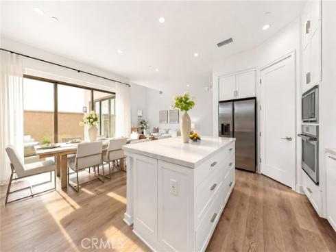 107 Petunia , Irvine, CA