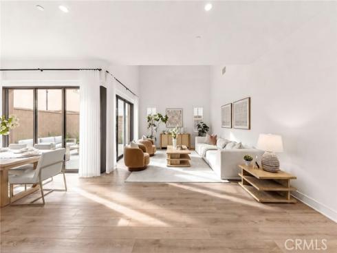 107 Petunia , Irvine, CA
