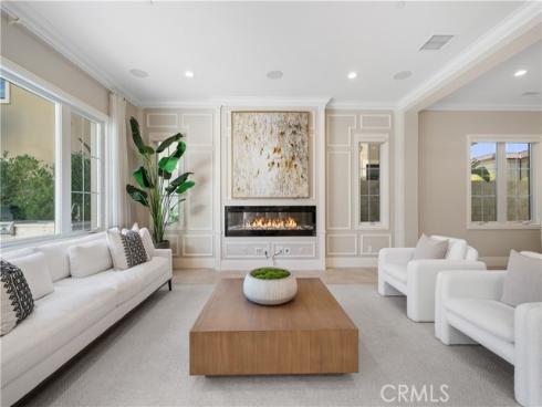 57 Kite , Irvine, CA