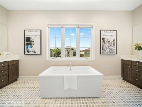 57 Kite , Irvine, CA