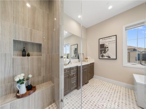 57 Kite , Irvine, CA