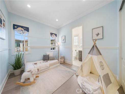 57 Kite , Irvine, CA