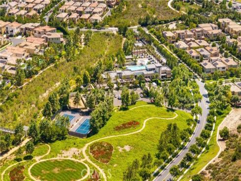 57 Kite , Irvine, CA