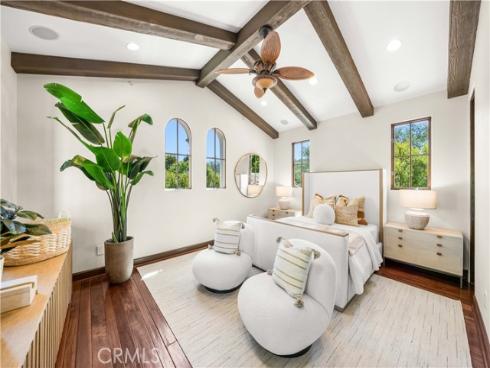 27  Vernal  , Irvine, CA
