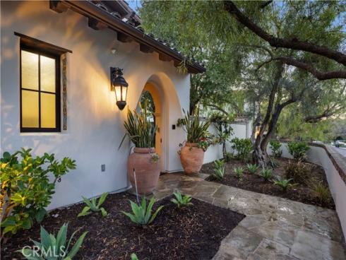 27  Vernal  , Irvine, CA