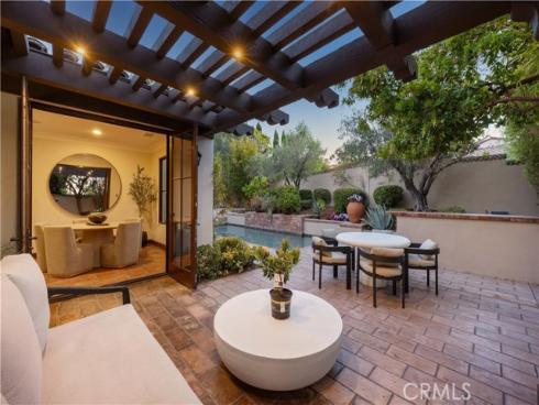 27  Vernal  , Irvine, CA