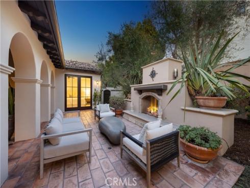 27  Vernal  , Irvine, CA