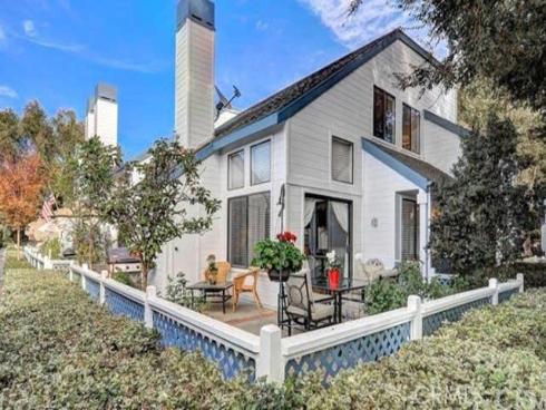 51  Greenmoor  , Irvine, CA