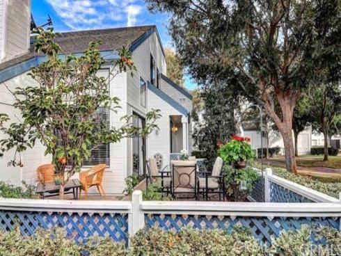 51  Greenmoor  , Irvine, CA
