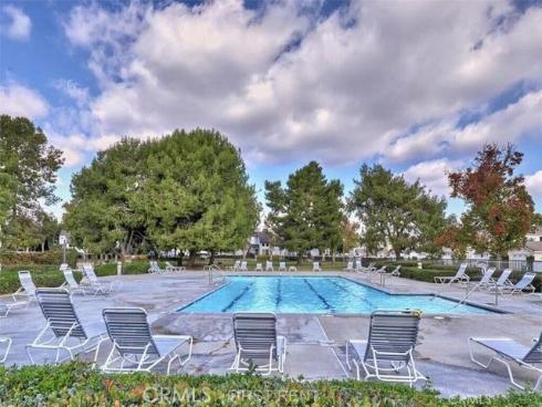 51  Greenmoor  , Irvine, CA
