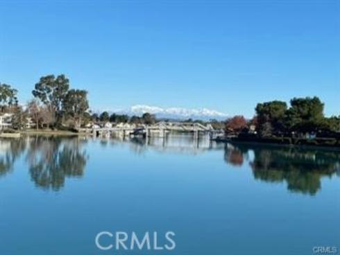 51  Greenmoor  , Irvine, CA