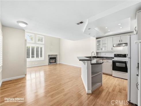 51  Greenmoor  , Irvine, CA