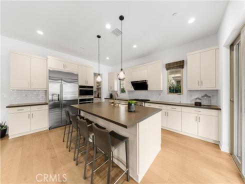 121 Whisper Rock , Irvine, CA