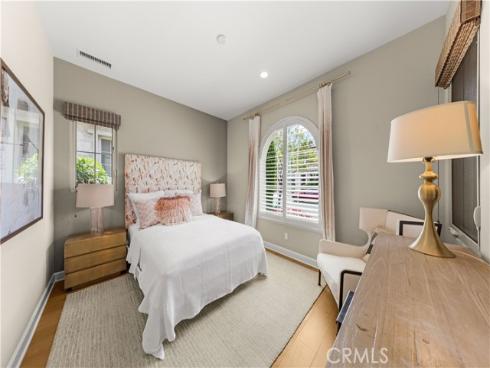 121 Whisper Rock , Irvine, CA
