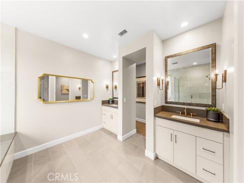 121 Whisper Rock , Irvine, CA