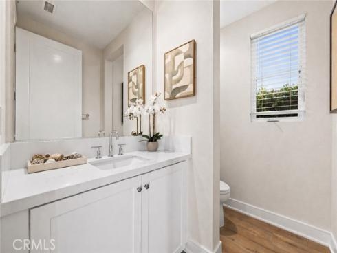 162  Winnett  , Irvine, CA