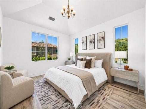 162  Winnett  , Irvine, CA