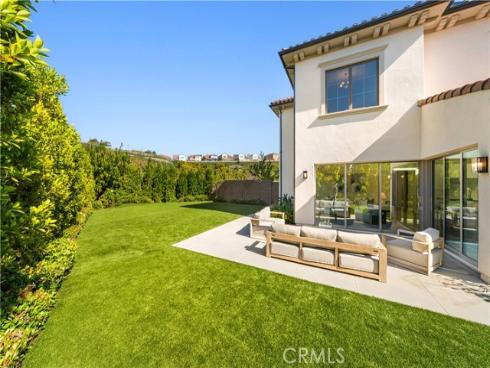 162  Winnett  , Irvine, CA