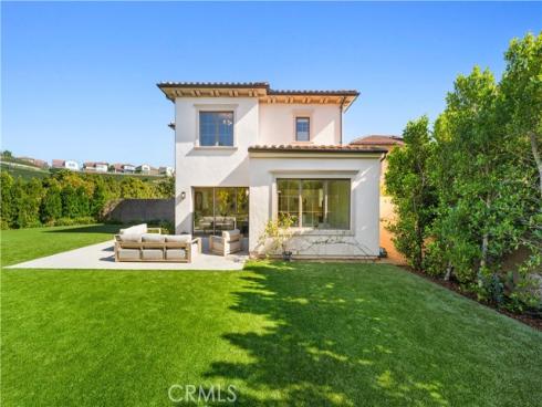 162  Winnett  , Irvine, CA