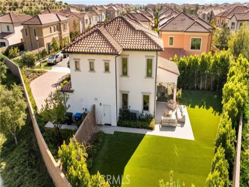 162  Winnett  , Irvine, CA