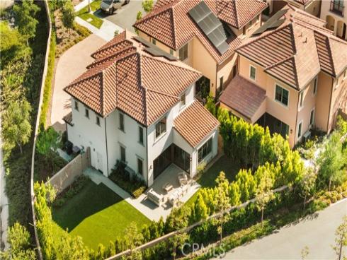162  Winnett  , Irvine, CA