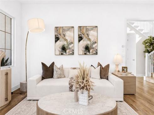 162  Winnett  , Irvine, CA