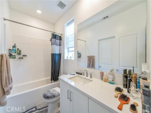 233 Sash , Irvine, CA