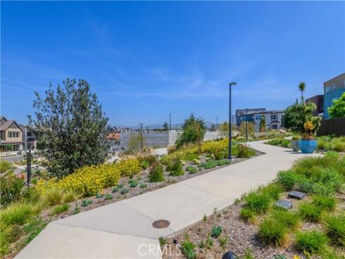 233 Sash , Irvine, CA